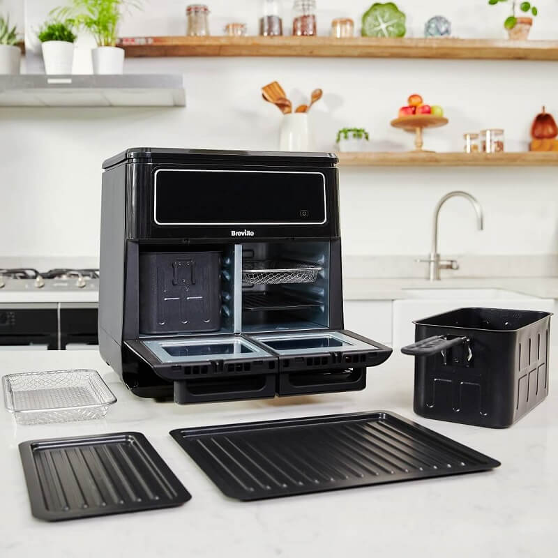 Frytkownica beztłuszczowa Breville VDF130X o pojemności 11 litrów pozwala na smażenie, pieczenie, grillowanie i odgrzewanie przy minimalnym użyciu oleju